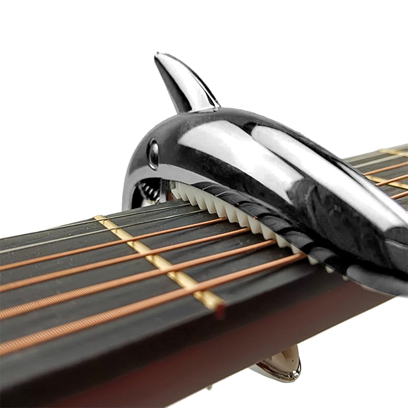 Rrayia Zinc Alloy Guitar Capo Shark Capo for Acoustic and Electric Guitar with Good Hand Feeling, No Fret Buzz and Durable (Black) - Image 5