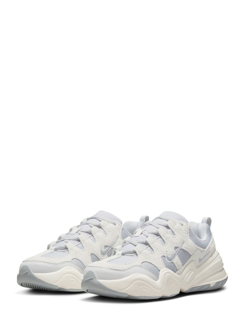 Nike - W Nike Tech Hera - Image 1