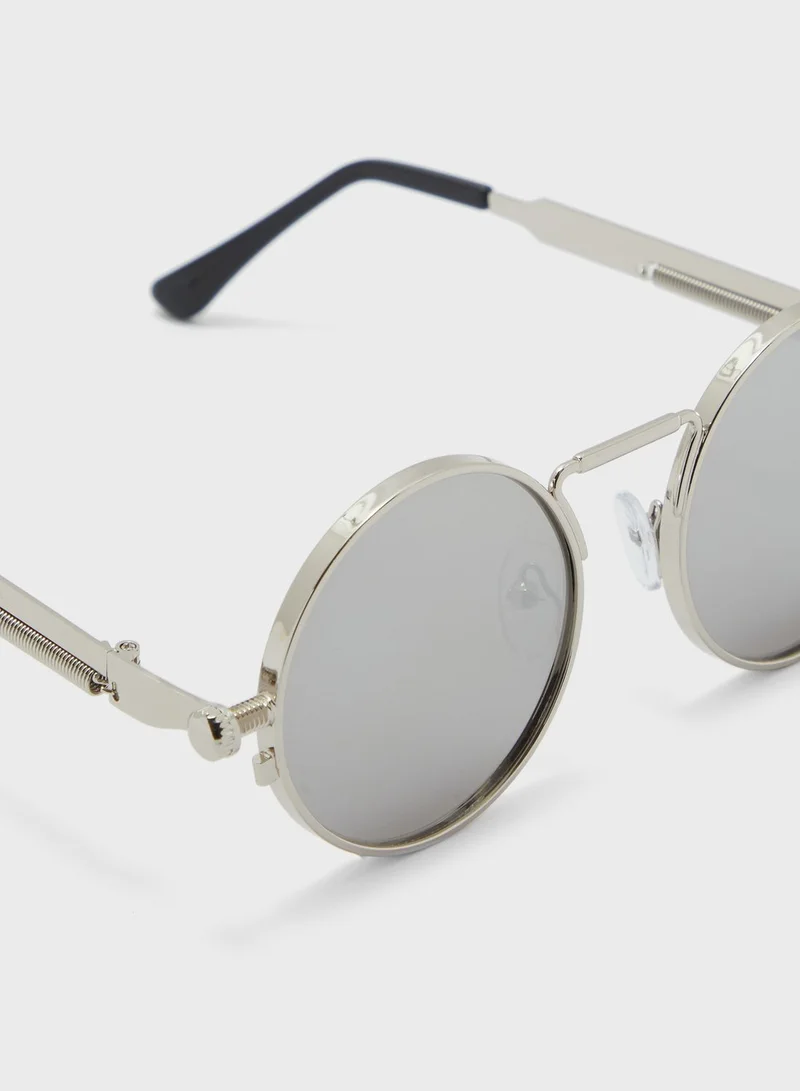 Seventy Five Casual Round Sunglasses