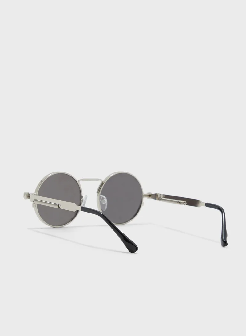 Seventy Five Casual Round Sunglasses