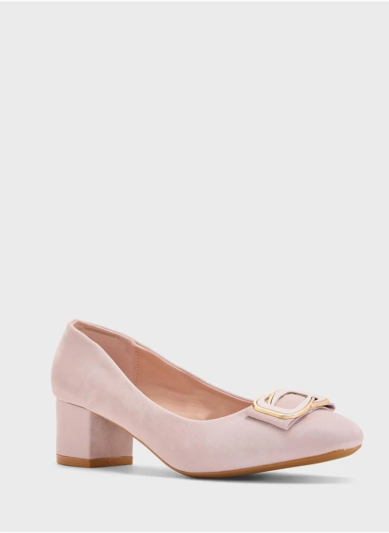 بيتك ستيبس Low Block Heeled Pump