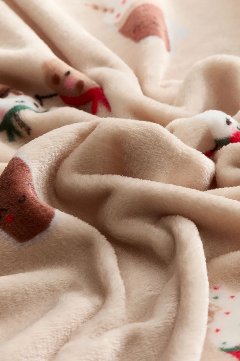 H&M Patterned fleece blanket