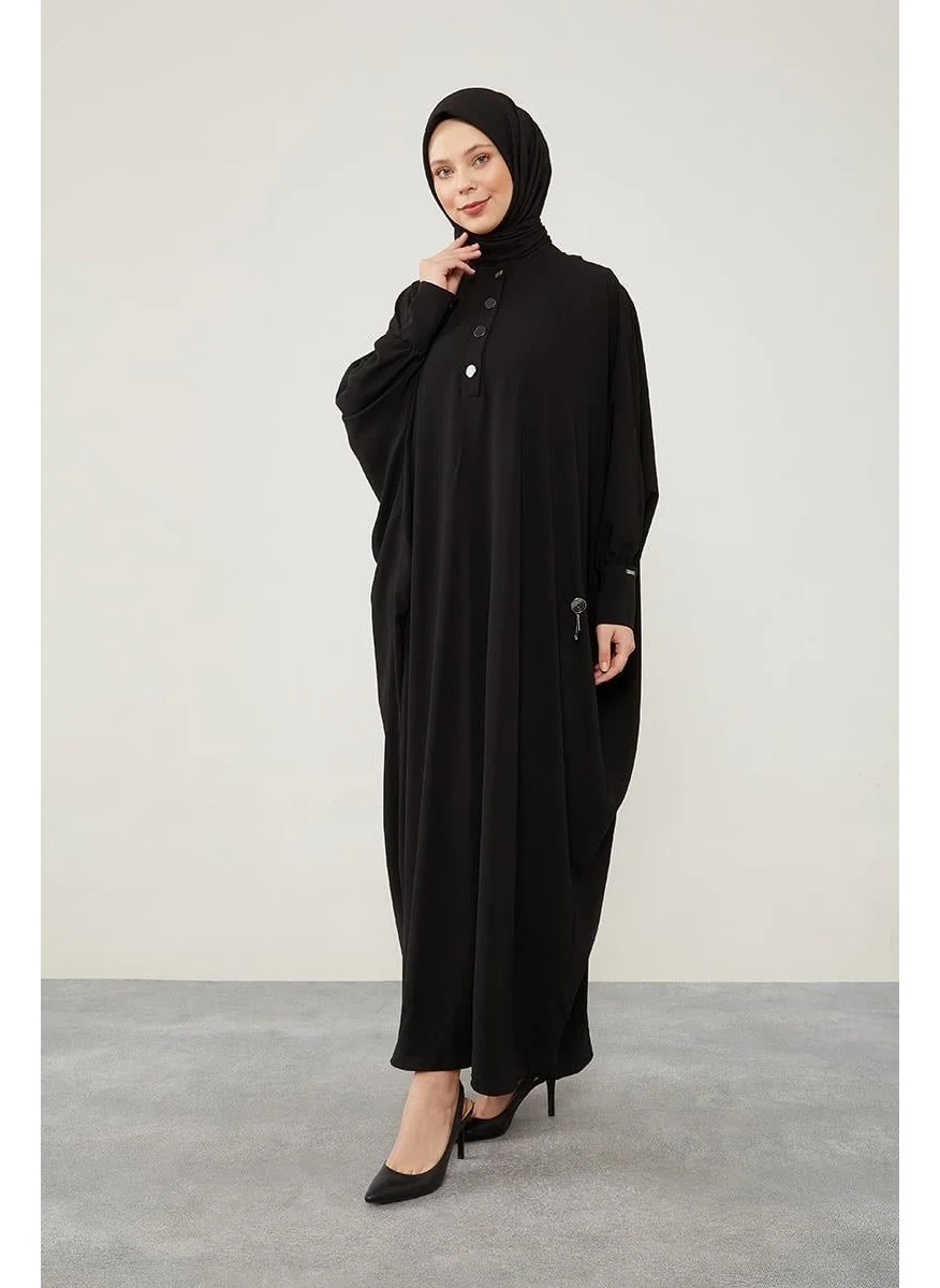 ليفيدور Black Button Detailed Abaya