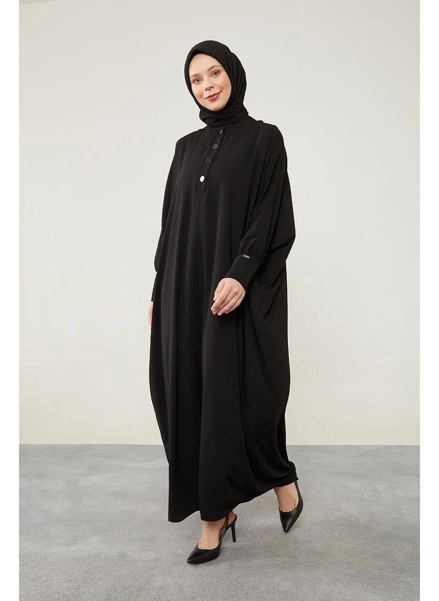 ليفيدور Black Button Detailed Abaya