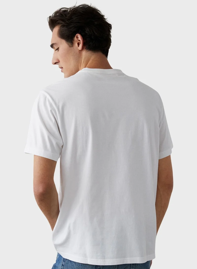 امريكان ايجل Logo Graphic Crew Neck T-Shirt