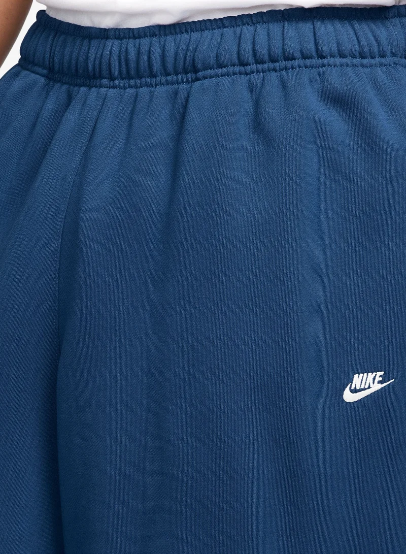 Nike Club Oversized Fleece Sweatpants