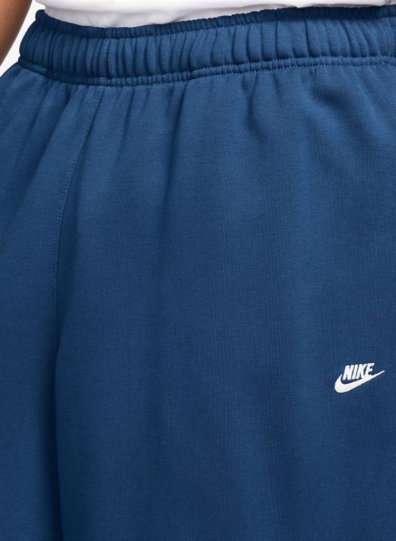 Nike Club Oversized Fleece Sweatpants - Image 3