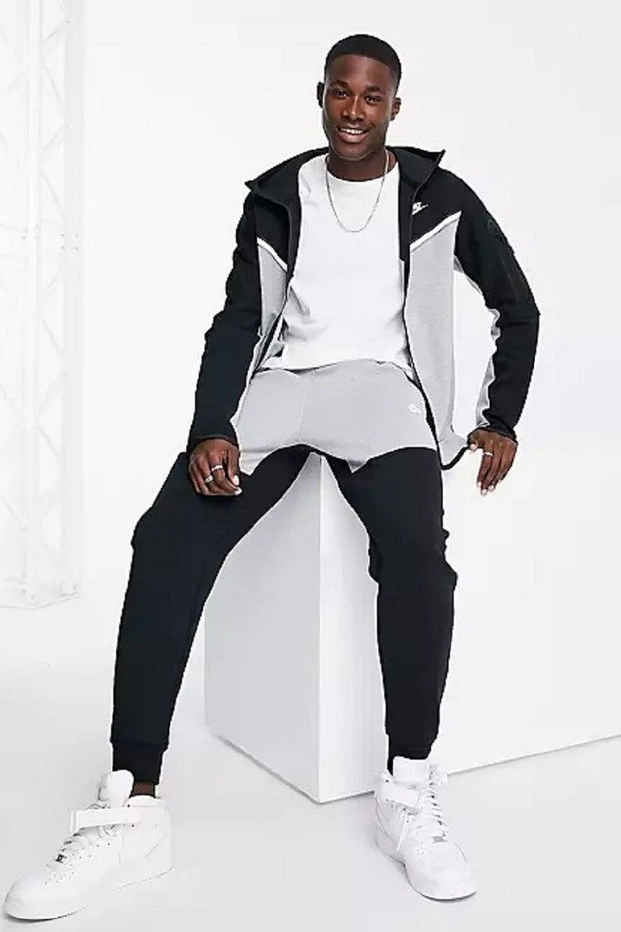 GLY STORE Gly Sportswear Tech Fleece Tracksuit  - Image 4