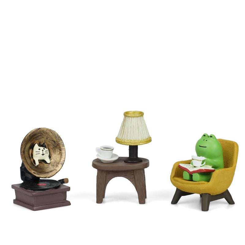 Mevodeata Cute Mini Frog Figurine with Small Sofa Resin Frog Figure for Office Home Decor - Cute Frog Gift for Frog Lovers - Image 1