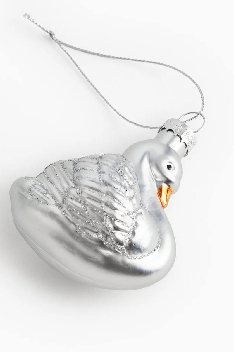 اتش اند ام زينة كريسماس زجاجية