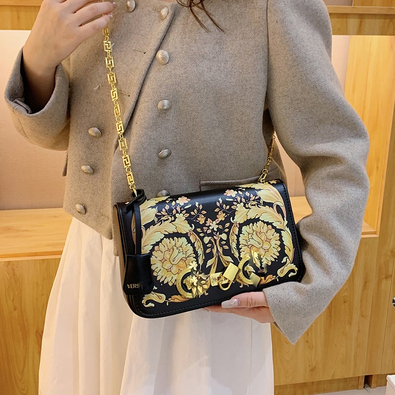 Niche Design High-Grade Messenger Bag 2023 New Chanel Style Fashionable Western Style Chain Shoulder Messenger Bag For Women - Image 4