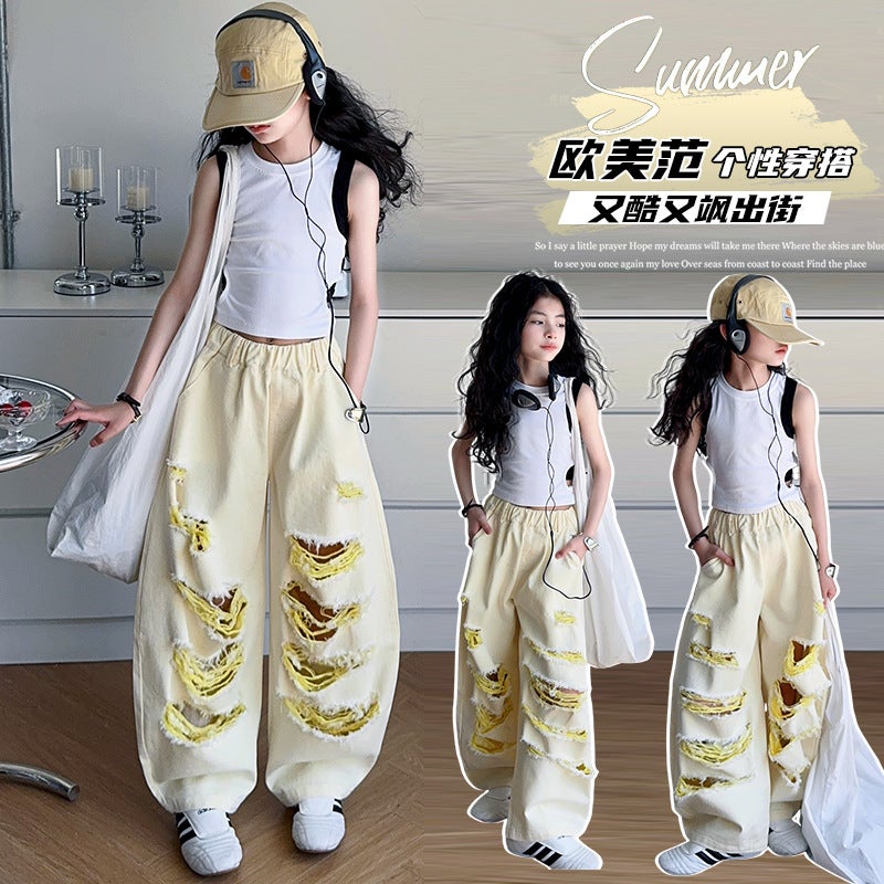 Girls' Jeans Summer Dress Big Kids Fashion Design Girl Navel Vest Ripped Jeans Two-Piece Set - Image 2