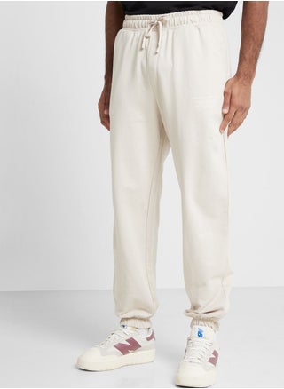 Side Logo Sweatpants - pzsku/Z1627A6D4F40727DC179FZ/45/_/1708345190/b40eb4e2-b9dc-46c4-8aba-2bdaea658299