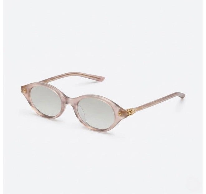 جنتل مونستر نظارات شمسية بيضاوية الشكل من Gentle Monster Corori Col.PC14 49 للنساء - إطار كاكي/وردي فاتح مع عدسات رمادية - Image 1