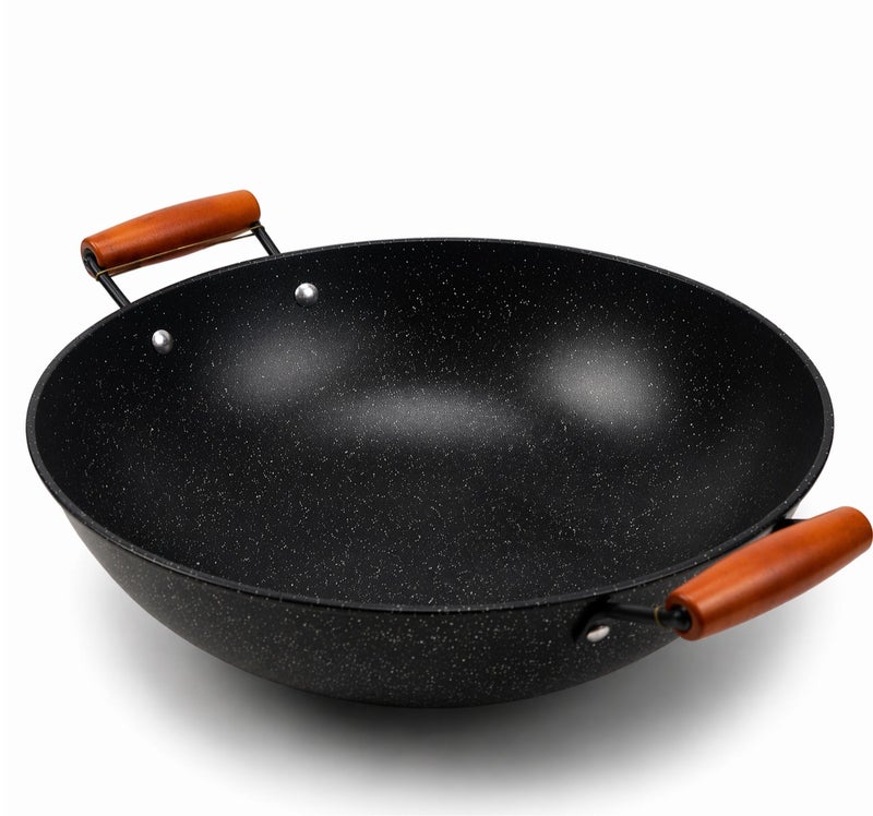 زوبا ووك جرانيت 32 سم للطهي الصحي – سطح غير لاصق عالي الجودة – توزيع حرارة متوازن – مناسب لجميع أنواع المواقد (غاز/كهرباء) – تصميم عملي بمقبضين خشب مقاوم للحرارة - Image 5