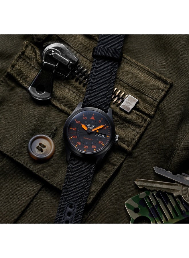 Seiko ساعة سيكو 5 سبورت الأوتوماتيكية SRPH33K1، 39.4 مم قرص أسود، علبة من الفولاذ المقاوم للصدأ وحزام نايلون أسود، مقاومة للماء حتى 100 م - Image 5