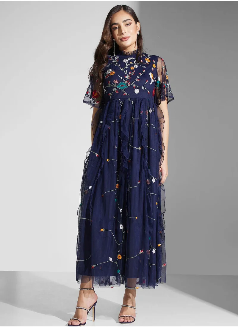 SINOIR Embroidered Cut Out Back Dress