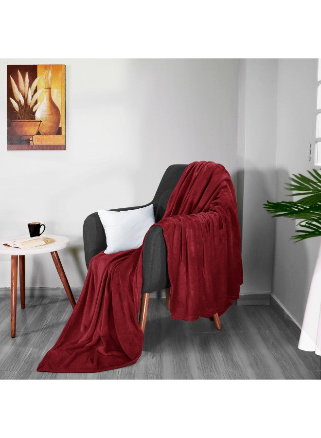 Utopia Bedding Utopia Bedding Fleece Blanket Twin Size Burgundy 300GSM Luxury Bed Blanket Anti-Static Fuzzy Soft Blanket Microfiber (90x66 Inches) - Image 4