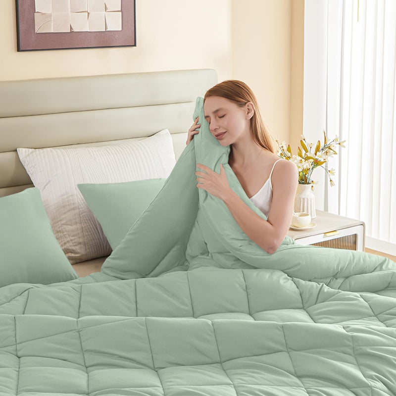MIOTO 132x120 Alaskan King Comforter, Extra Large King Size Comforter Oversized, All Season Soft Lightweight Quilt Down Alternative Duvet Insert with 8 Corner Tabs(120x132, Sage Green) - Image 5