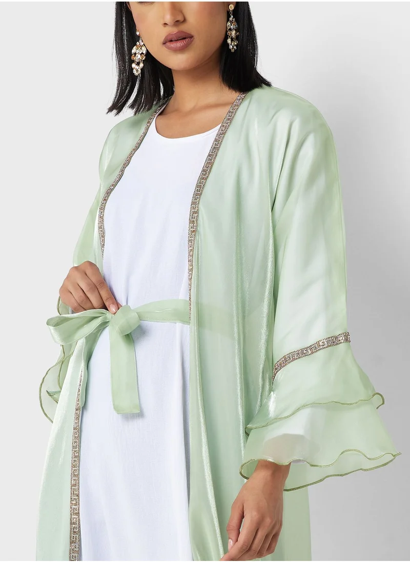 خزانة Bell Sleeved Abaya With Inner
