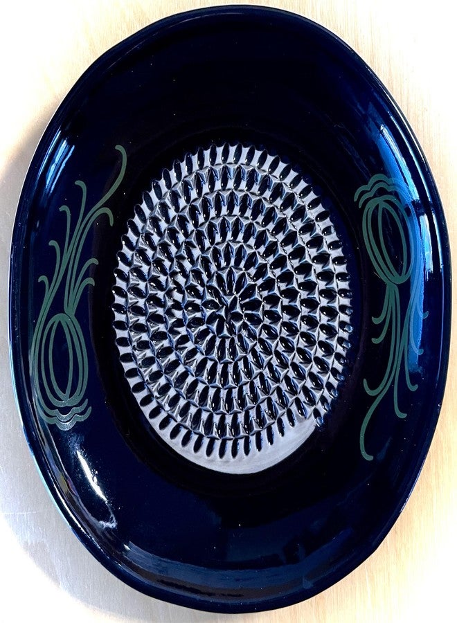 BonCera, All-in-one Premium Ceramic Garlic Grater Plate 4-Piece Set - Black Garlic Design - for Garlic, Ginger, Chocolate, and More! - Comes with 5.25" Plate, Peeler, Brush, and Stand - Image 2