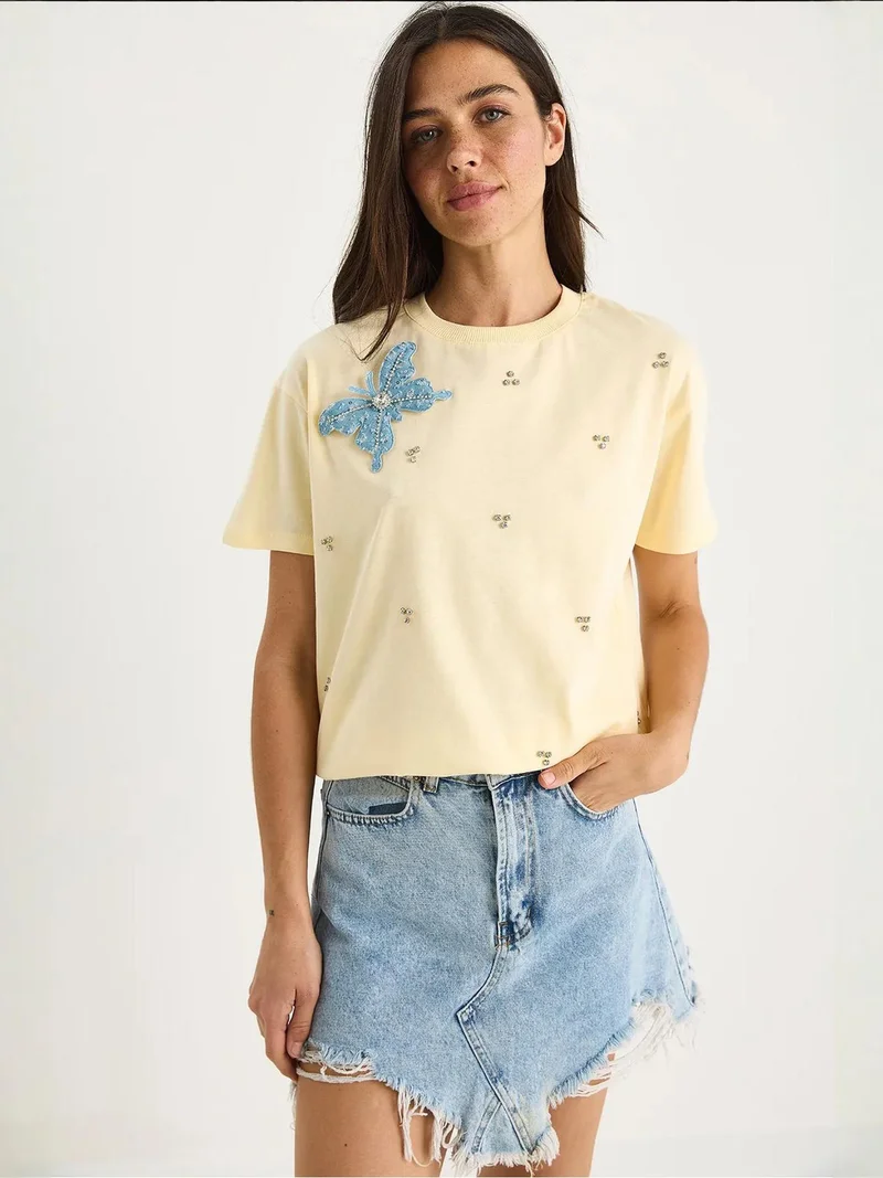 Bianco Lucci LUCCI Embroidered Crew Neck T-Shirt
