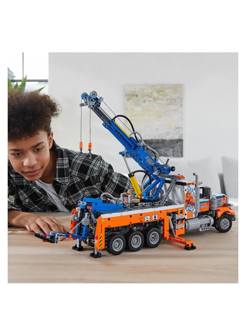 LEGO - Technic Heavy Duty Tow Truck 2017 Pieces - 42128 - Image 4