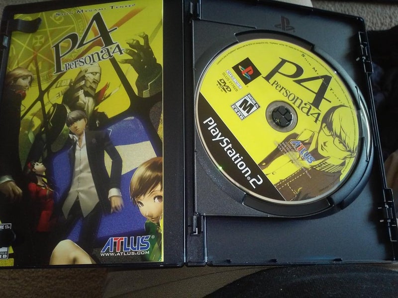 Atlus Shin Megami Tensei: Persona 4 - PlayStation 2 with Bonus Soundtrack CD - Image 3