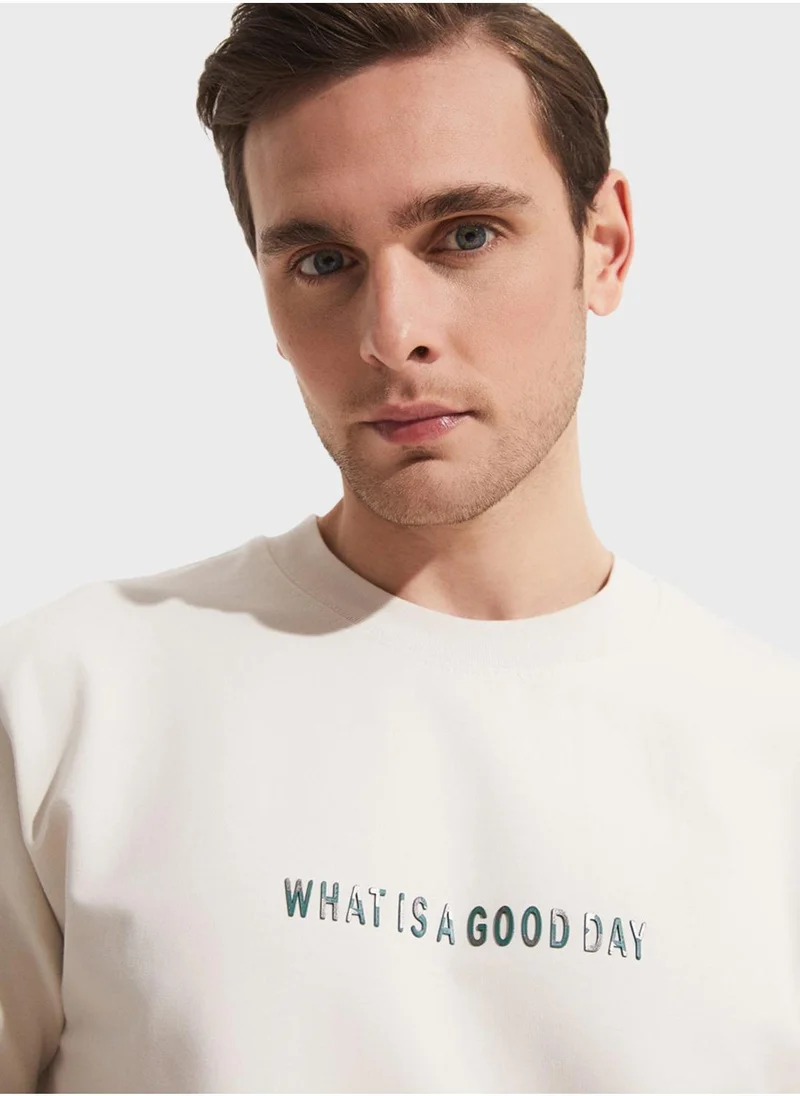 JUNE Printed Crew Neck T-Shirt
