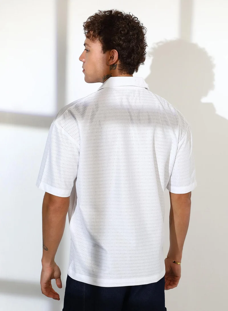 Campus Sutra Men's Chalk White Oversized Honeycomb Shirt