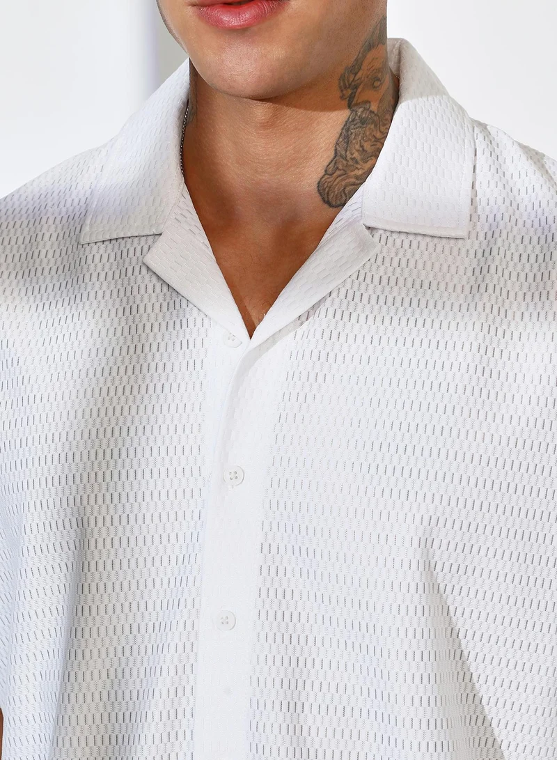 Campus Sutra Men's Chalk White Oversized Honeycomb Shirt