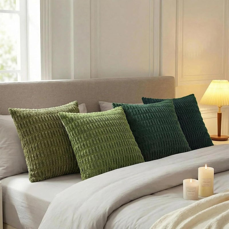 Fancy Homi فانسي هومي 4 عبوات أغطية وسائد زخرفية بلون حكيم أخضر مقاس 26x26 بوصة لغرفة المعيشة والأريكة والسرير، ديكور منزلي ريفي بوهو، وسادة مخملية ناعمة فاخرة من الكوردروي المخطط مربعة مقاس 66x66 سم - Image 3