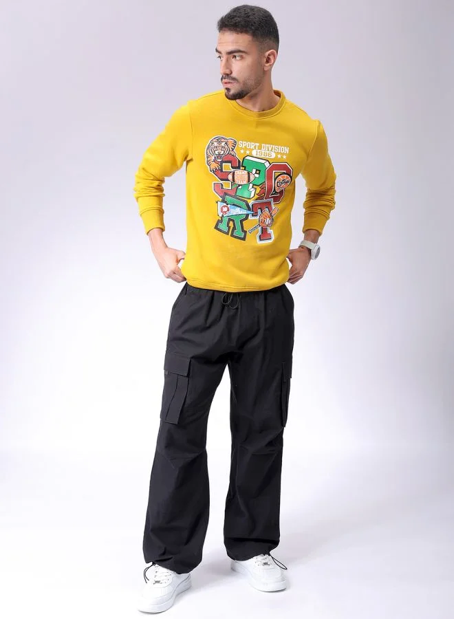 شركة المرآب الهندية Men Regular Fit Placement Print Crew Neck Overhead Sweatshirt