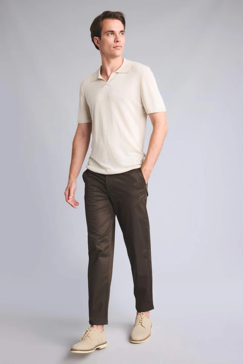 Tapered Fit Kaki Trousers