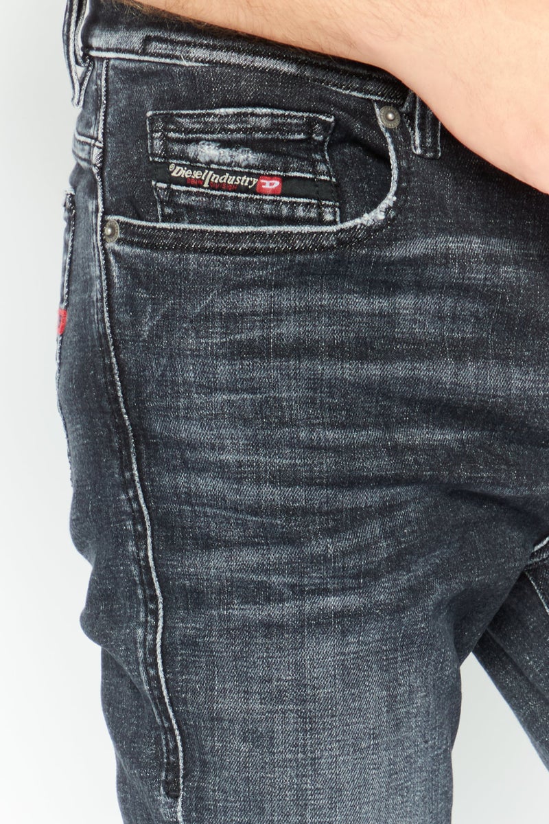 DIESEL Men 1983 Skinny Fit Washed Stretchable Jeans, Black - Image 3