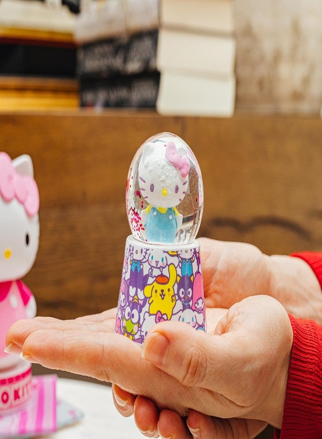 سيلفر بوفالو كرة ثلجية صغيرة مضيئة من سانريو هيلو كيتي وأصدقائها مع عرض بريق متلألئ | ارتفاع 3 بوصات - Image 4