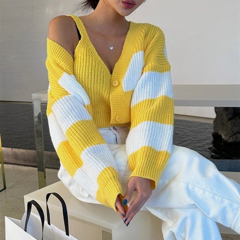 South Korea Dongdaemun Womens 2023 Autumn New Two-Piece Sweater Striped Short Fashion Knitted Suit Curry - Image 3