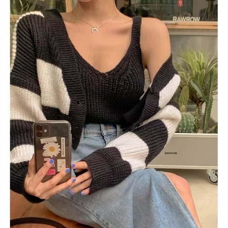 South Korea Dongdaemun Womens 2023 Autumn New Two-Piece Sweater Striped Short Fashion Knitted Suit Curry - Image 4