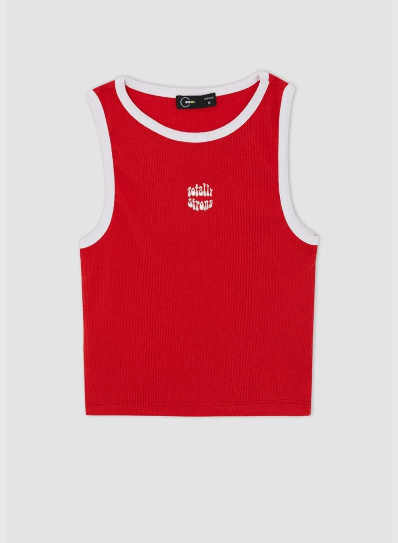 DeFacto Fitted Sleeveless Minimal Print Vest