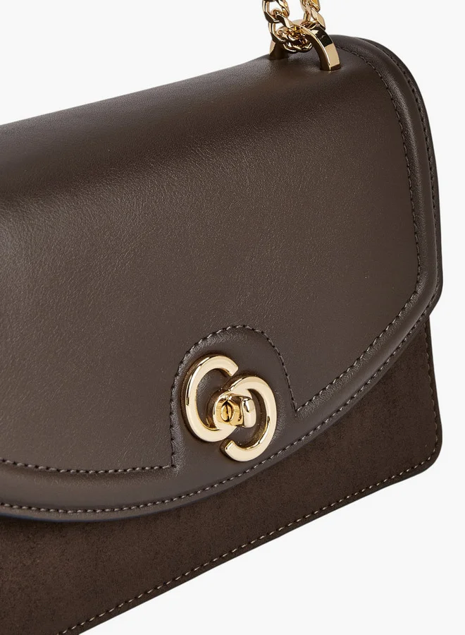 سيليست Women Solid Crossbody Bag with Chain Strap and Twist Lock Closure