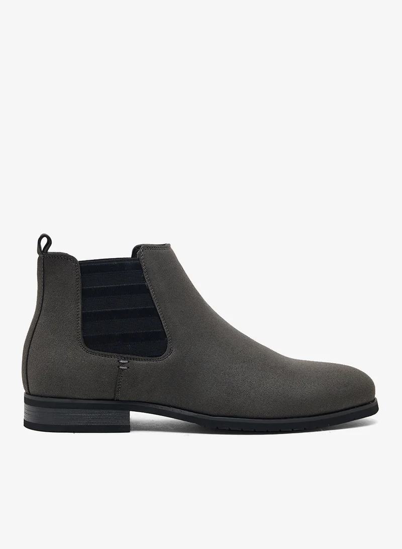 Casual Chelsea Boots