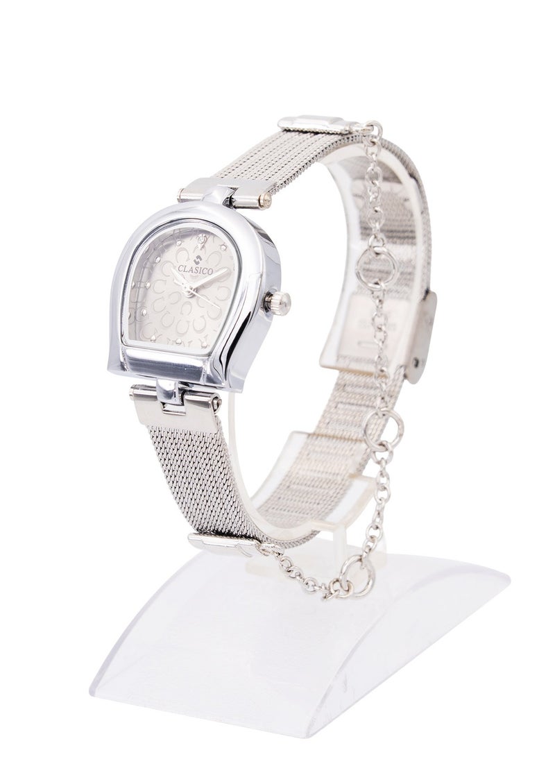 Clasico Amarielle Women Premium Designer Analog Watch 30mm – Silver Tone – Chain Strap - Image 2