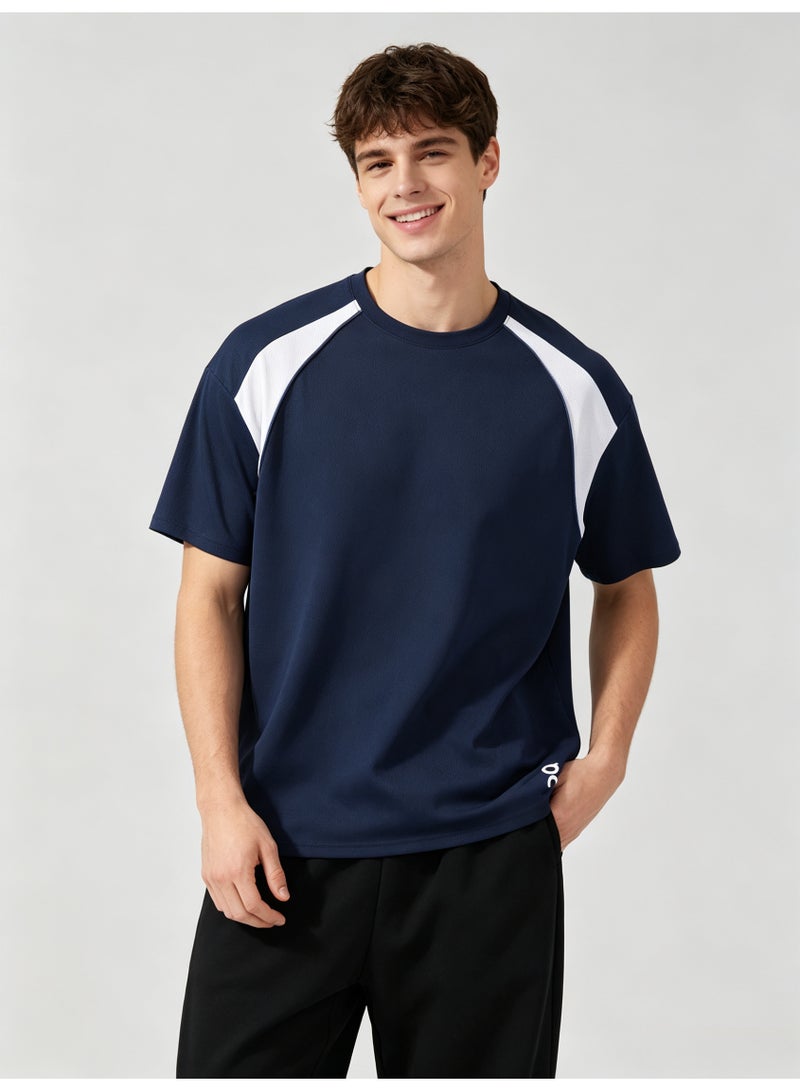 اون راننج On Running Men Raglan Color Block Short Sleeve T-Shirt, Navy White Spliced Crew Neck Quick Dry Athletic Tee with Side Logo Print - Image 3
