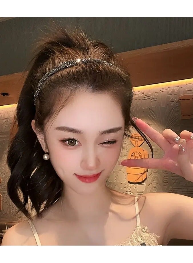 Goolsky A Set Of Two Hairbands With Water Drill Design, Specially Designed For Washing Face And Tidying Up Stray Hairs. It Has A High-end Feel, Teeth For Anti-slip, Suitable For Women To Wear While Doing Makeup, Applying Face Masks, Or Styling Hair. - Image 2