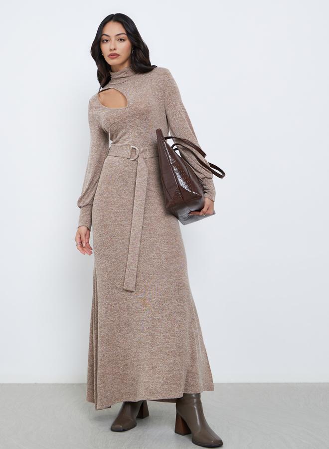 ستايلي فستان طويل بتصميم سويتر بتفاصيل مفتوحة وحزام - Image 1