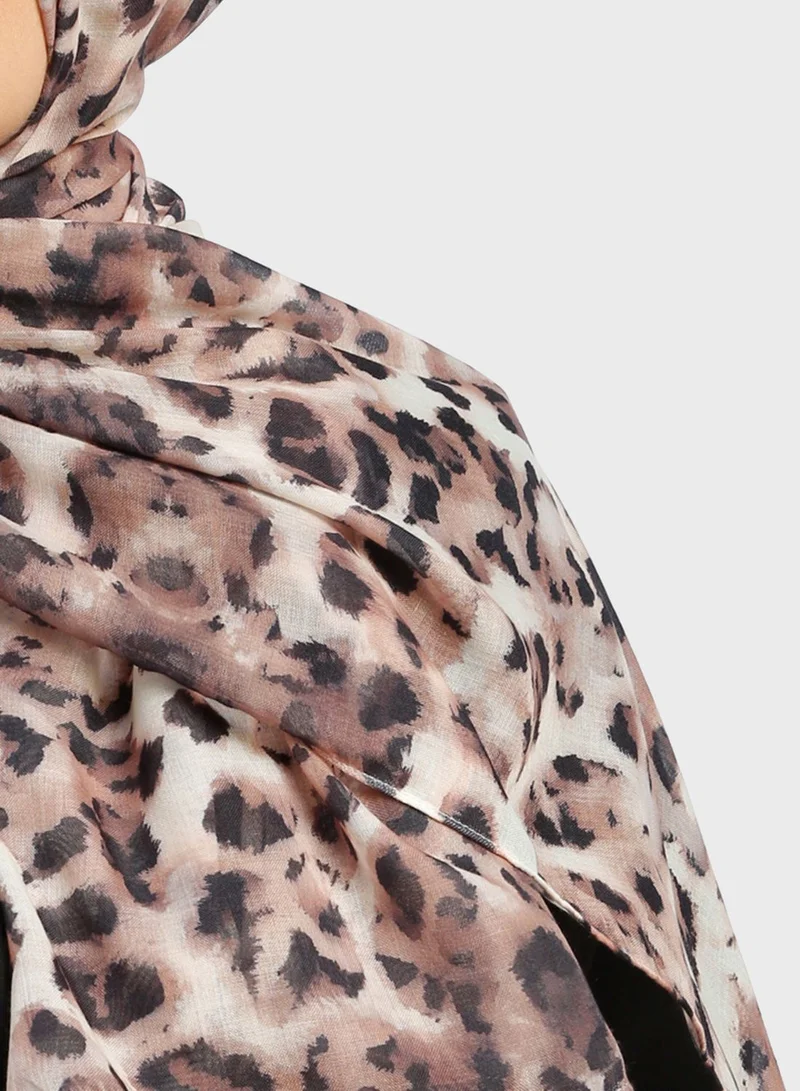 Tuva Shawl by Modanisa Leopard Print Scarf