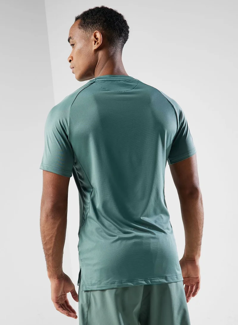 SQUATWOLF Essential Ultralight Gym T-Shirt