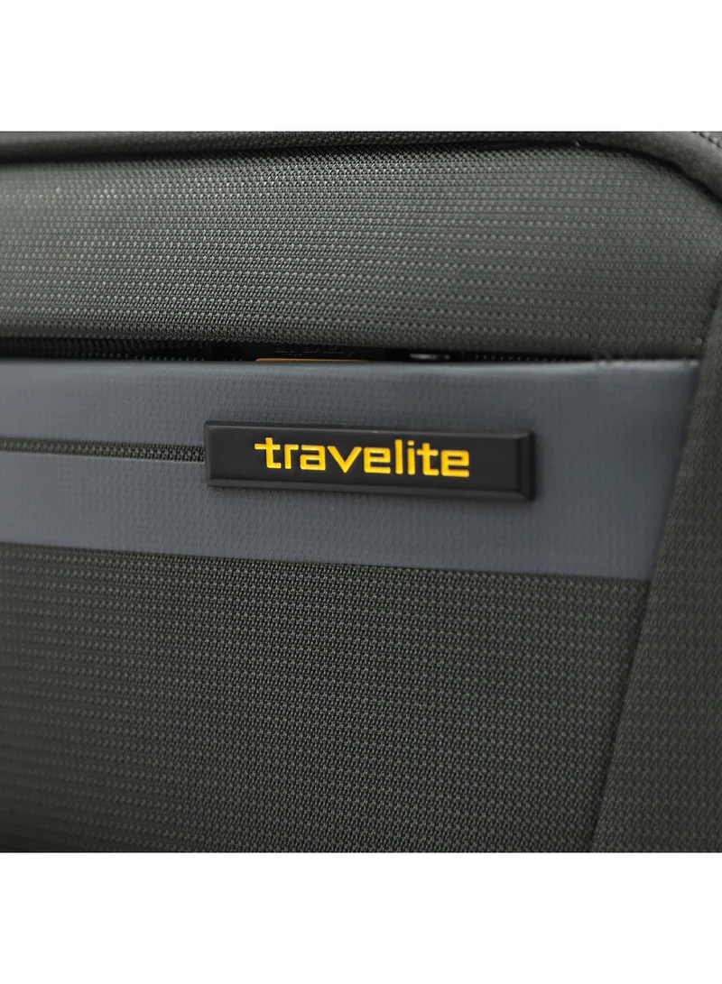 Travelite travelite 32-Inch Extra Large Softside Expandable Checked Luggage – Lightweight Travel Suitcase with 360° Spinner Wheels & Front Zip Pockets (Dark Green/Yellow Accent)
