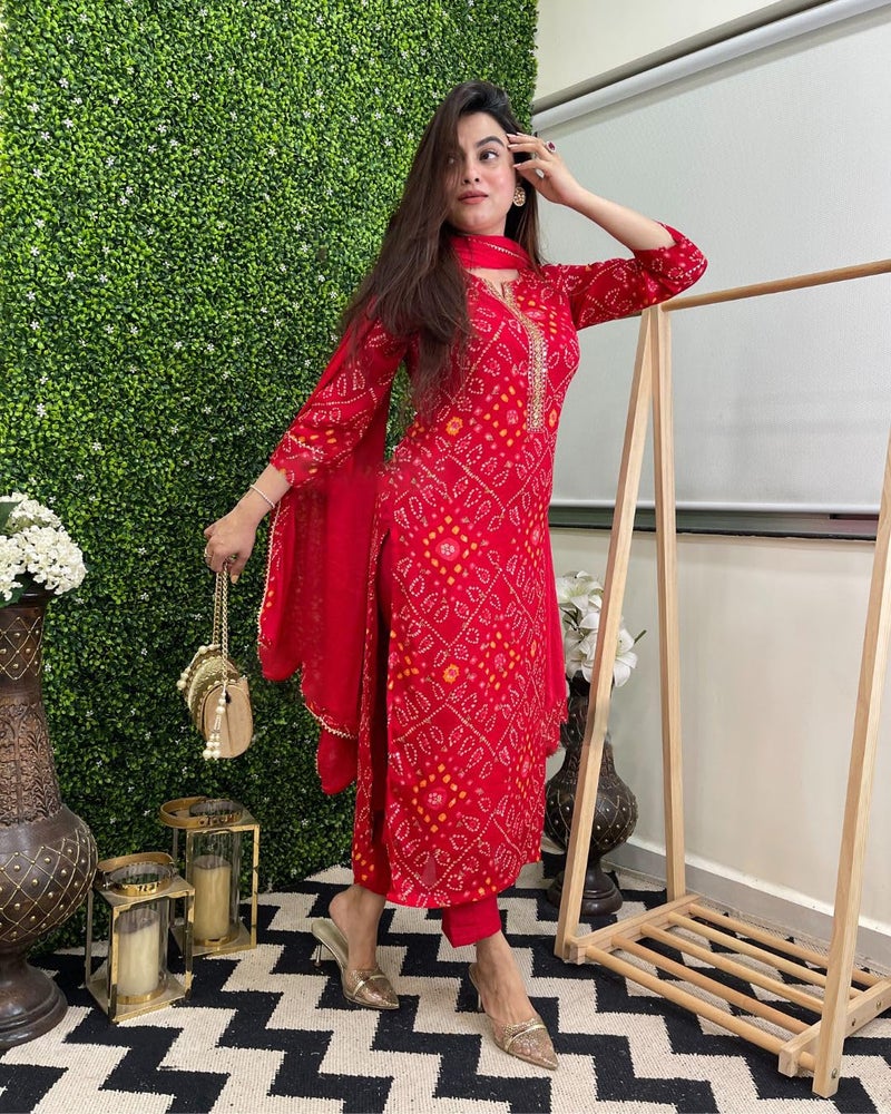 جو سريكي كورتا مستقيمة مطبوعة ببنداني من GoSriKi مع بنطال ودوباتا (توراي-ريد-GS_3XL_Red_XXX-كبيرة) - Image 4