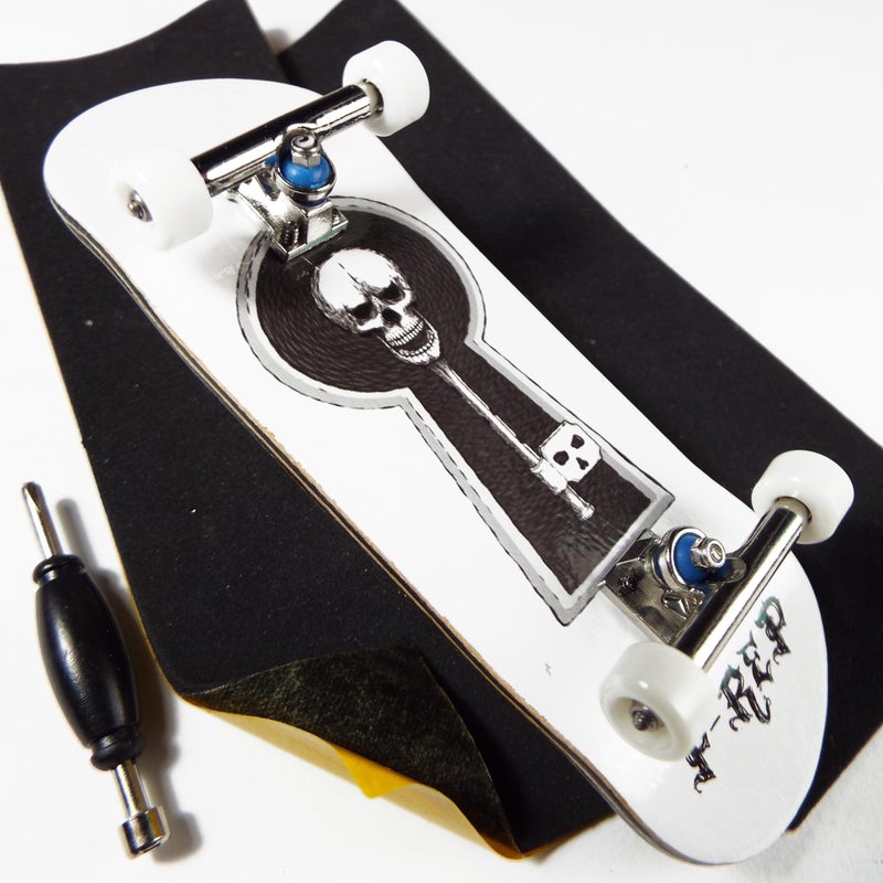 PREP V2 Pro Performance Complete Wooden Fingerboard kit with Urethane Wheels and Bushings 32mm Skeleton Key - Image 4